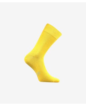 Žluté ponožky se stříbrem